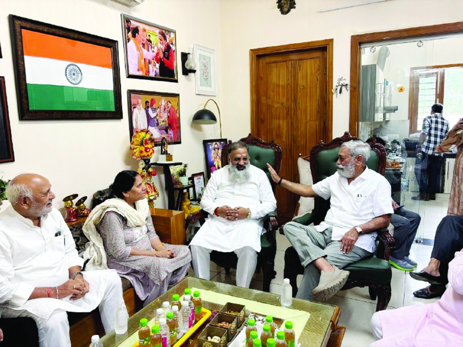 शहर की जनता की इच्छा विनोद शर्मा फिर से विधायक बने: वीरेश शांडिल्य