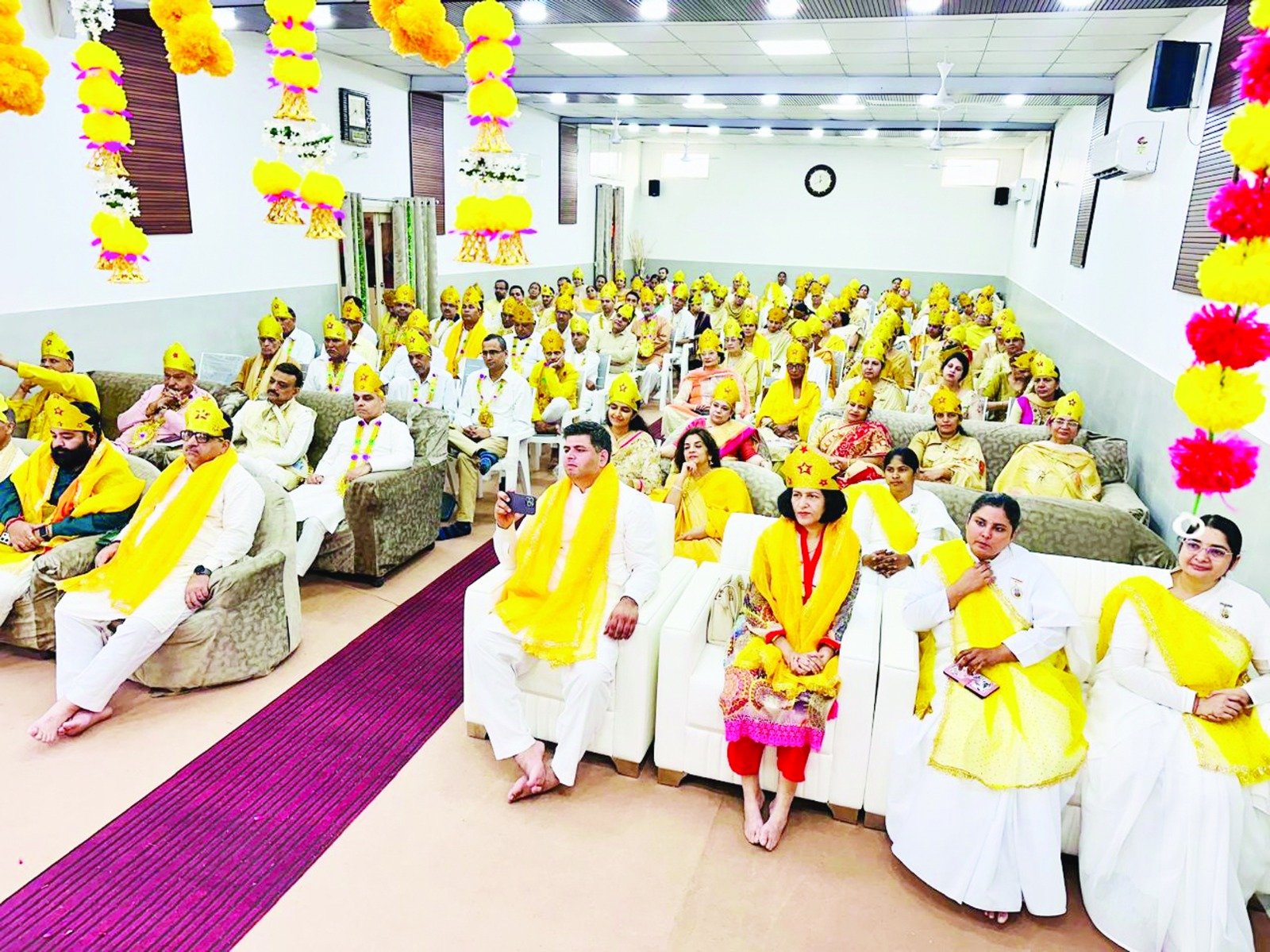 ब्रह्माकुमारी ईश्वरीय विश्वविद्यालय में दिवाली का कार्यक्रम धूमधाम से मनाया